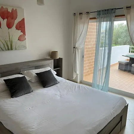 Stunning High Spec 2 Bed Apartment In Alvor * אלבור